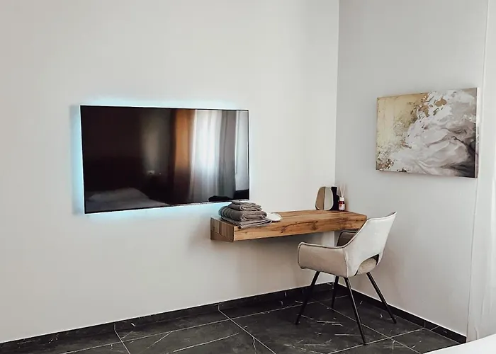 Ampio E Raffinato Vicino Mare E Citta